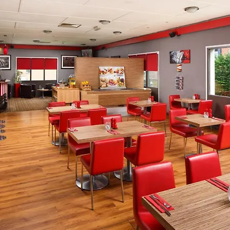Ibis Centre Irving Street 2* Birmingham