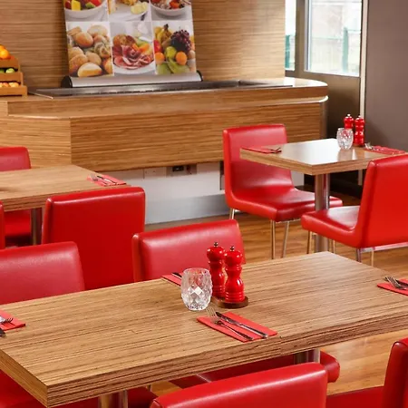 Hotel Ibis Centre Irving Street 2*