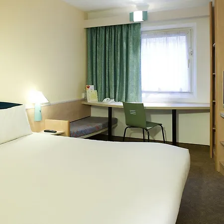 Ibis Centre Irving Street Hotel