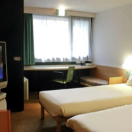 Hotel Ibis Centre Irving Street 2*